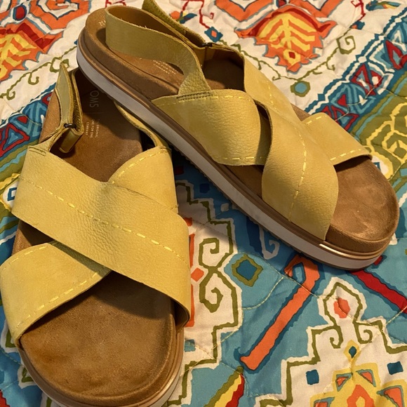 size 12w sandals
